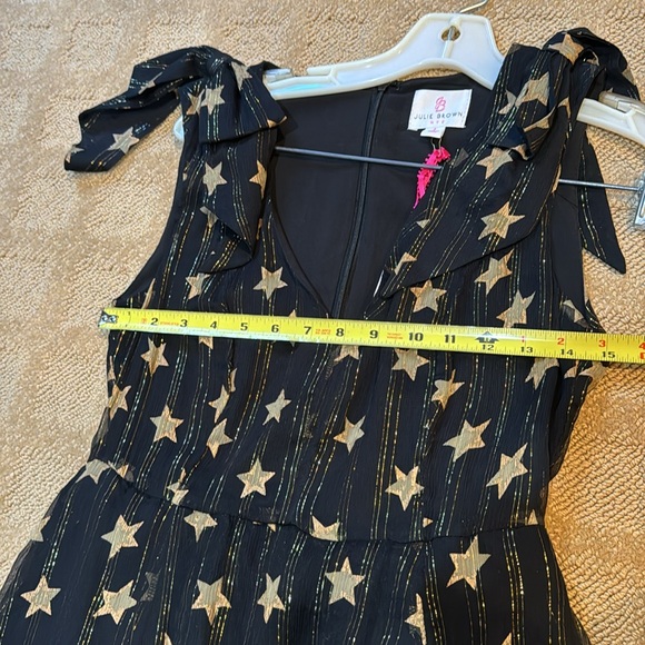 Sparkle and Shine in the adorable dress! - Picture 11 of 14